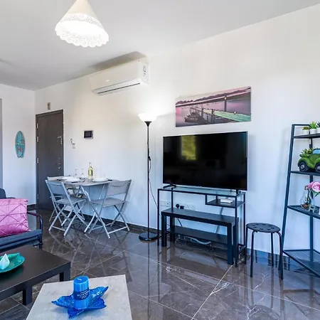 Διαμέρισμα Kmeidos 1-bedroom In Λάρνακα