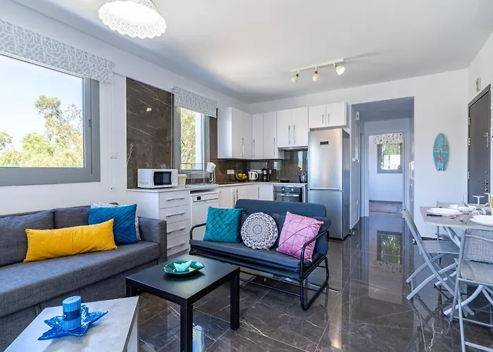 Kmeidos 1-bedroom In Appartement